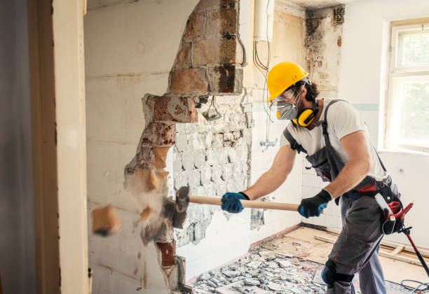 Best Concrete Demolition Services  in East Farmingdale, NY