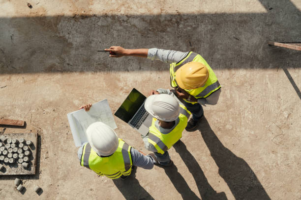 Best Concrete Leveling Services  in East Farmingdale, NY